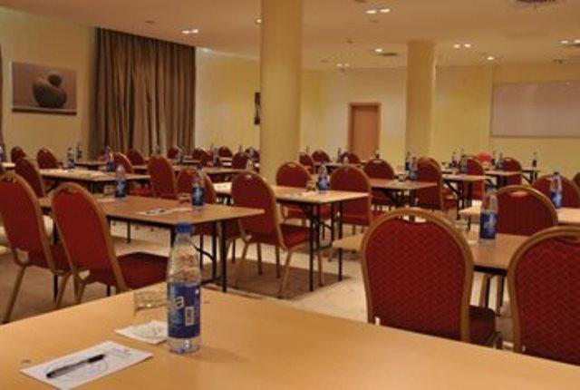 Best Premier Hotel 포트하커트 시설 사진