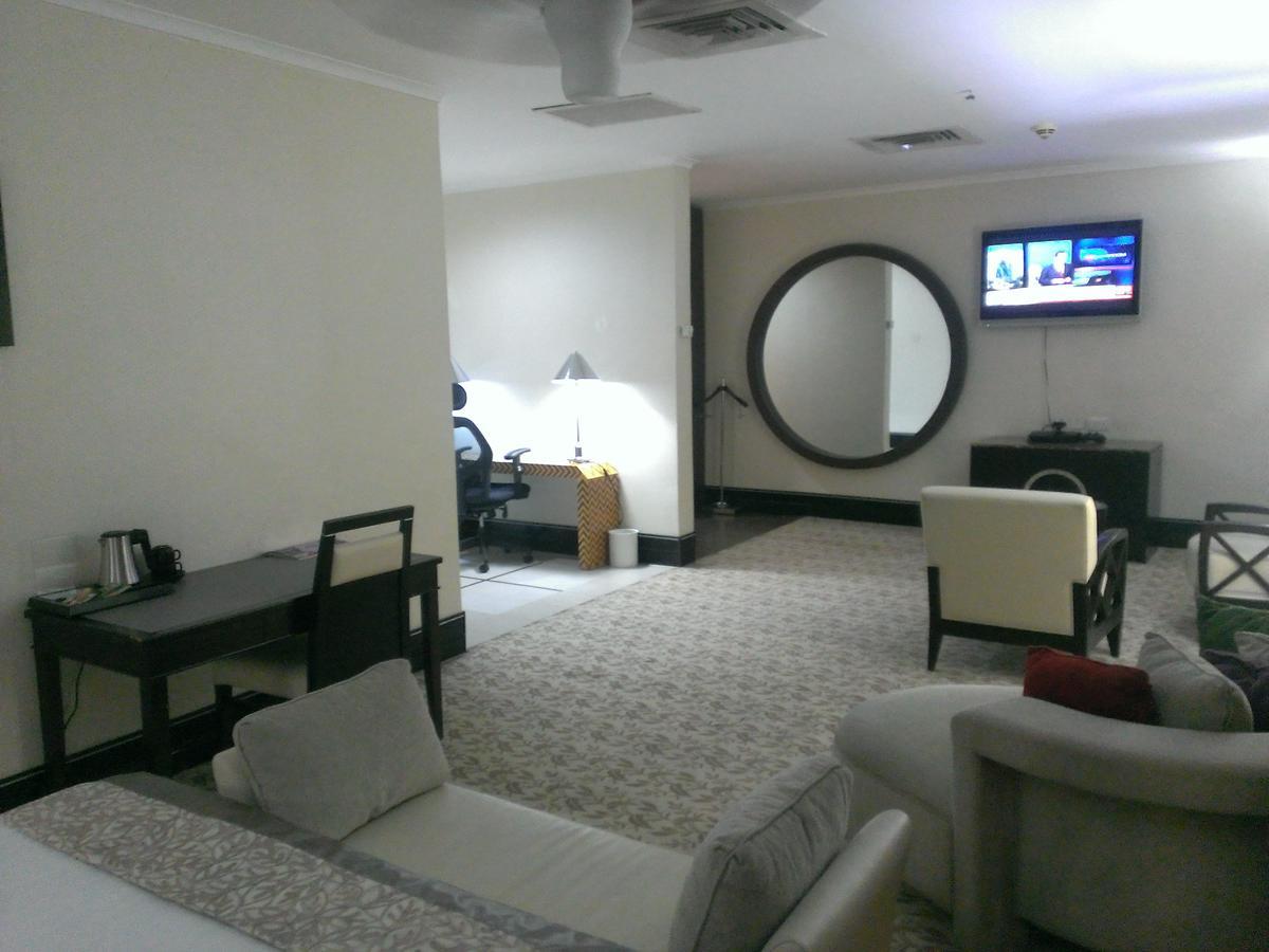 Best Premier Hotel 포트하커트 외부 사진